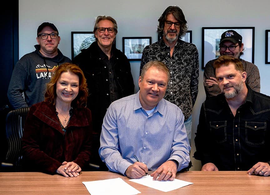 Modern Bluegrass Legends The SteelDrivers Sign With Iconic Sun Records to Celebrate 20th Anniversary